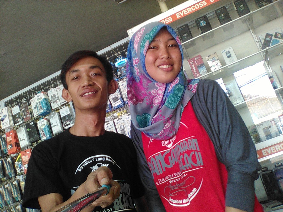 FcebeFery tweet picture