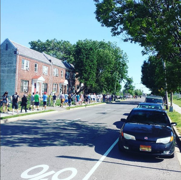 People4Bernie's tweet photo. People are getting ready for #BernieinDC https://t.co/1vcj79d7ei