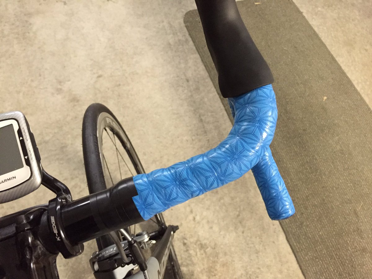 PedalsPups's tweet photo. @SUPACAZ All I have to say "wow!" Super Sticky Kush Neon Blue. If you don't know it you don't know Freakin AWESOME https://t.co/Zbzo0dg8g4