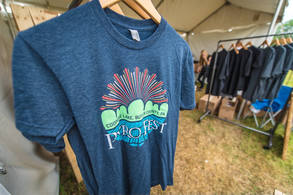 PyroFest's tweet image. Wish you had a #PyroFest tee? Now you can order your 2016 t-shirt w/full event lineup! clockwise.io/pyrofest/