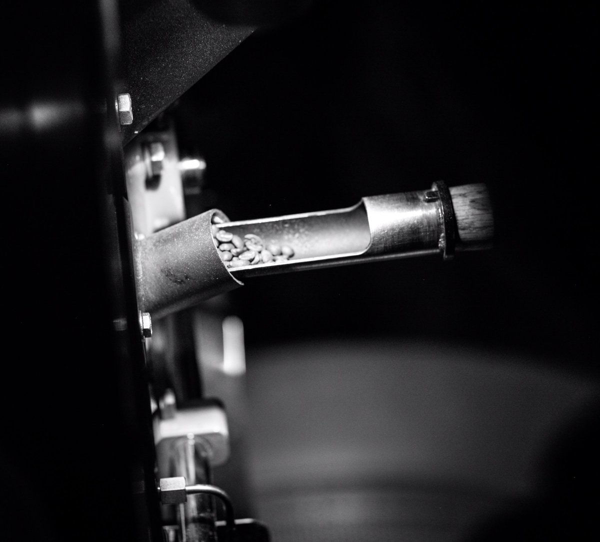 HotboxRoasters's tweet photo. Roasted to perfection, every time. 
#LetsHotbox https://t.co/5UYoZBljAH