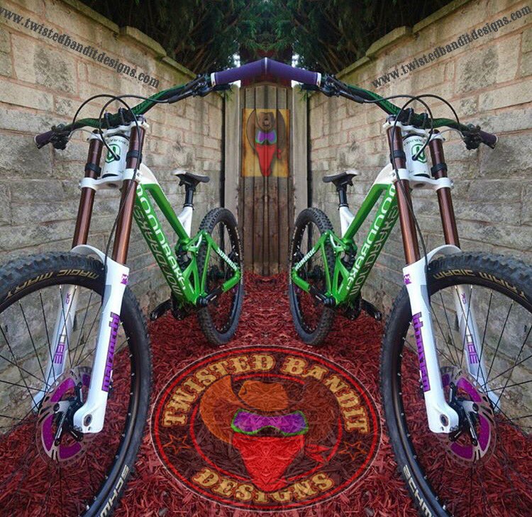 SRShredder's tweet photo. #style #class #dh #bmx #mx #desert #tees #snapback #all business #mtb #1 #mentalhealth #Featured https://t.co/PGGmNzAKCw