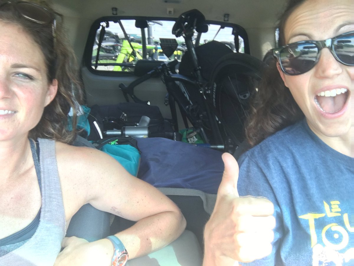 katsweatt86's tweet photo. Tulsa bound! 4 bikes, @TrimTabBrewing beer, game face. Super happy fun times! @shift_svo #takemondayoff https://t.co/AYOXBWEMjA
