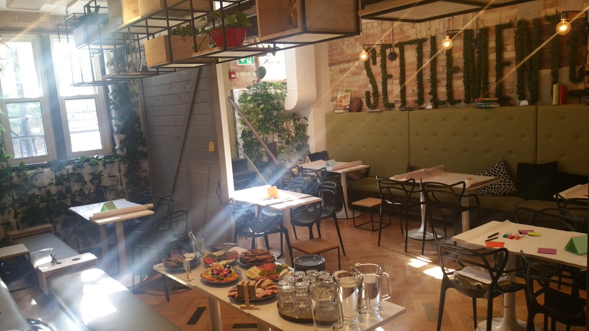 CailinHillier's tweet photo. Ready for some #proactioncafe awesomeness @_SettlementCo @CdnWaterNetwork @OWWA_YP @UW_SWIGS #cwnsyp https://t.co/P98cc1Cqnm