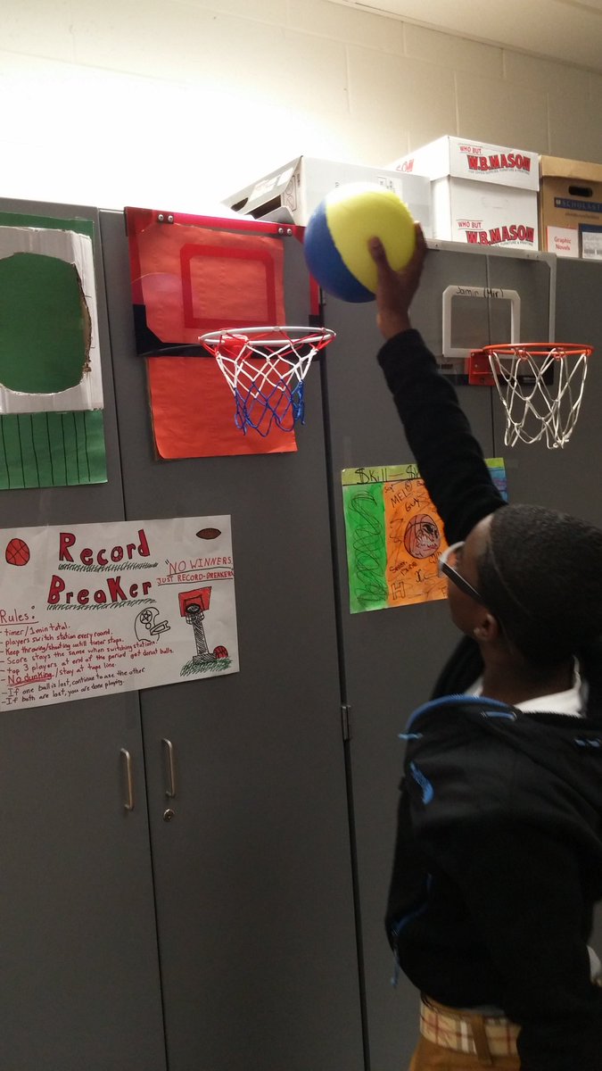 Princess_Pi_314's tweet photo. 7th Graders testing their luck on #ProbabilityDay2016
#WeAreDavies
@WilliamDaviesMS 
@kaczmarskir https://t.co/qs1UXqTLaJ