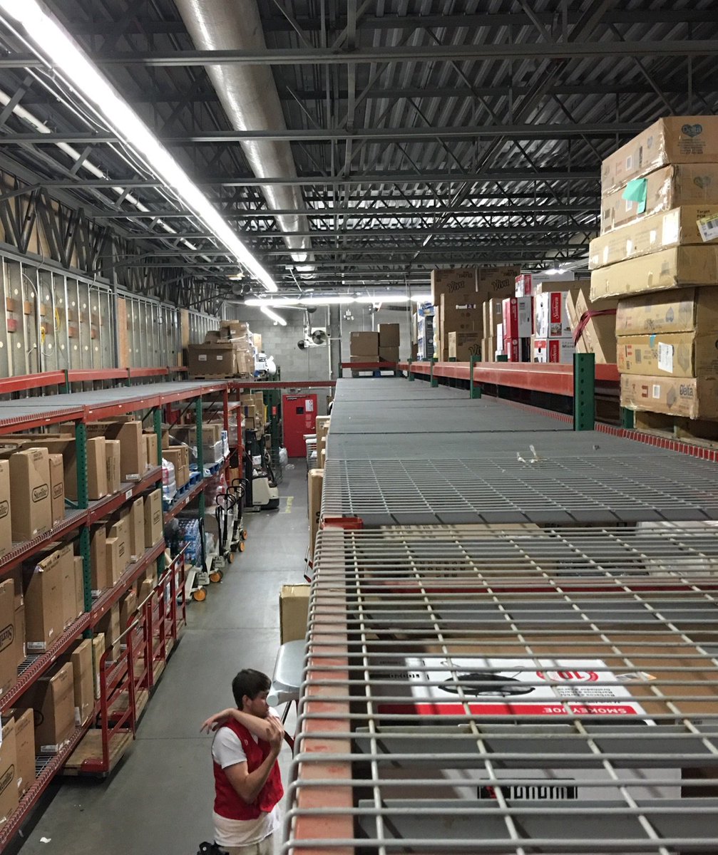 30 spaces.... Yes we are ready for Back to School haha Let's go T1526 @jaredcardenTGT @britmiles_xo <a href="/YuriAmbriz3/">Yurika</a>