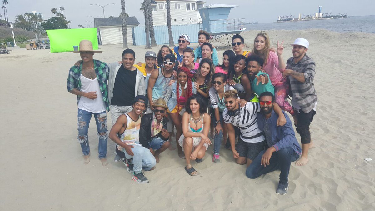 I am directing the dance as Rajeev is unwell. Hope he gets well soon <a href="/shrutihaasan/">shruti haasan</a> <a href="/KunduNaiduRaw/">KunduNaiduRaw</a>