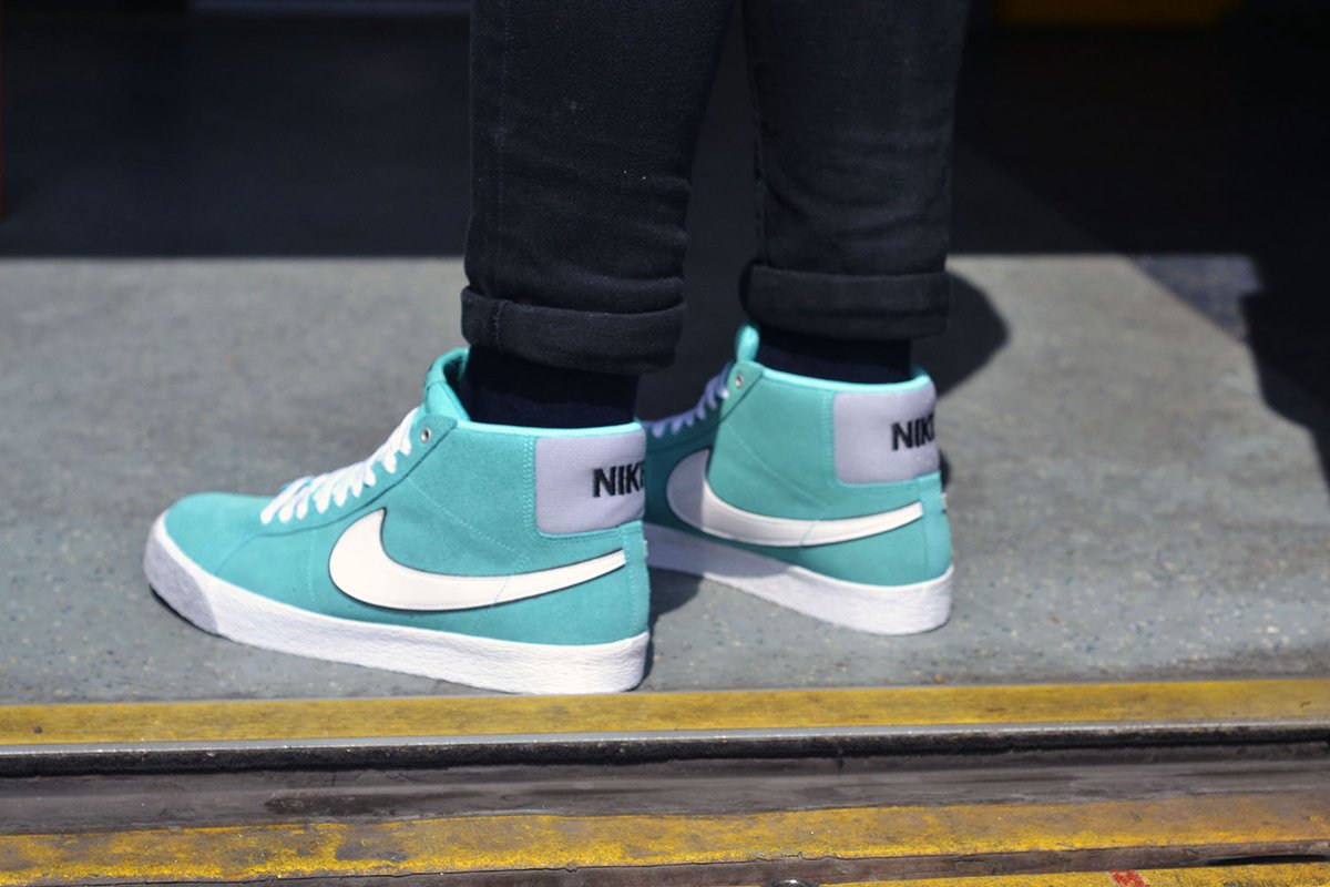 nike sb blazer hyper jade