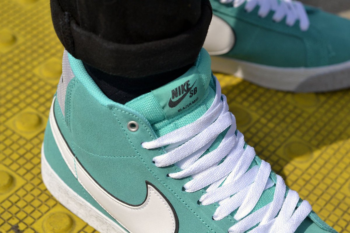 nike sb blazer hyper jade