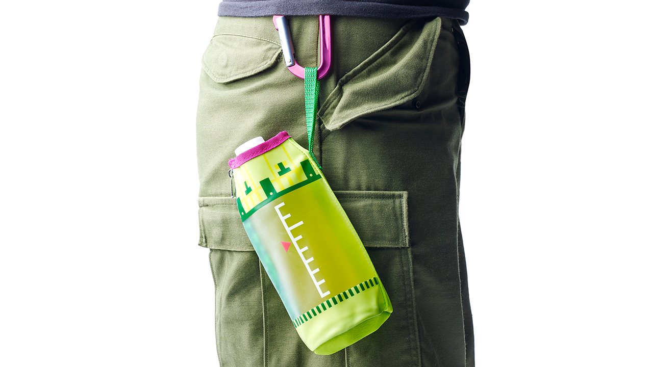 Splatoon スプラトゥーン D賞 お気に入りのインク色の飲み物を入れたい インクタンク型ペットボトルケース E賞 ショップ店員の個性で感情を表現できる スタンプブロック 全5種類 F賞 イカ世界のアイコンを身に着けられる ラバーチャーム 全