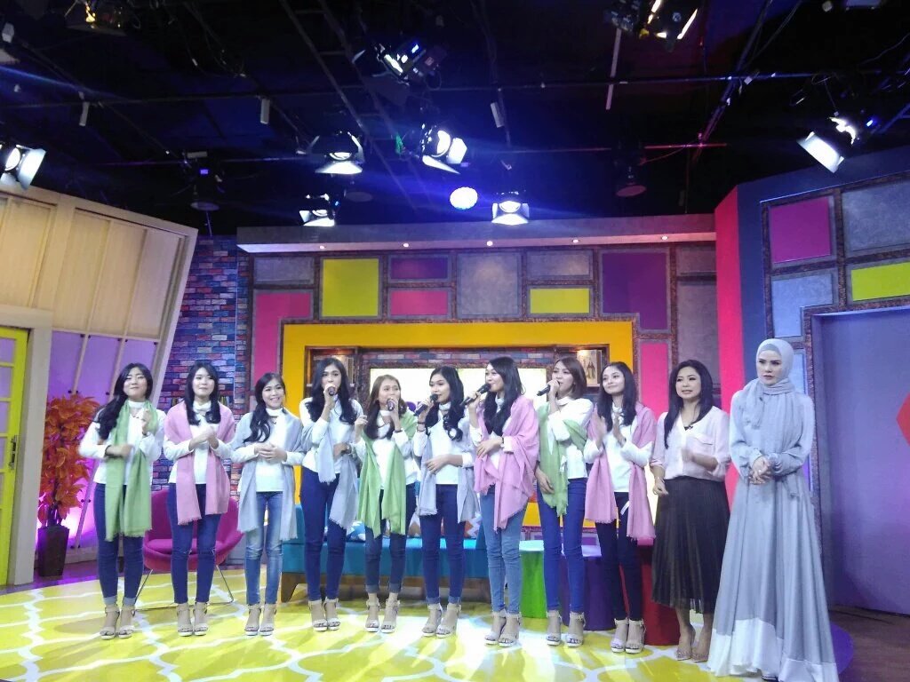 Thankyou chibi udah nemenin kita sore ini✌ #RumpiinCherrybelle