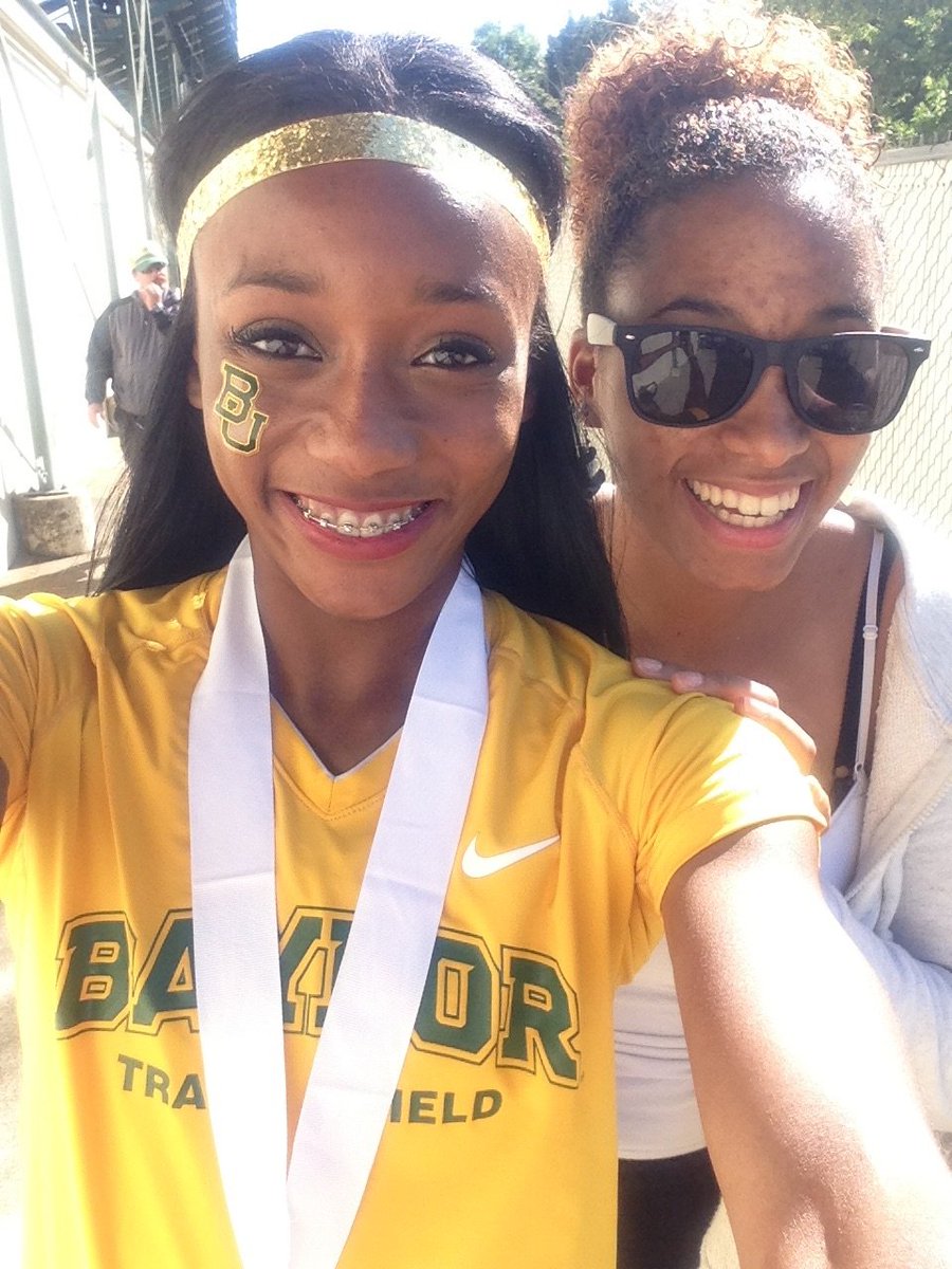 therealbrauna's tweet photo. Out of all the people in the world I can call my bestfriend and I was blessed beyond belief with you .. #DaysOnes https://t.co/Rec07ir5EE