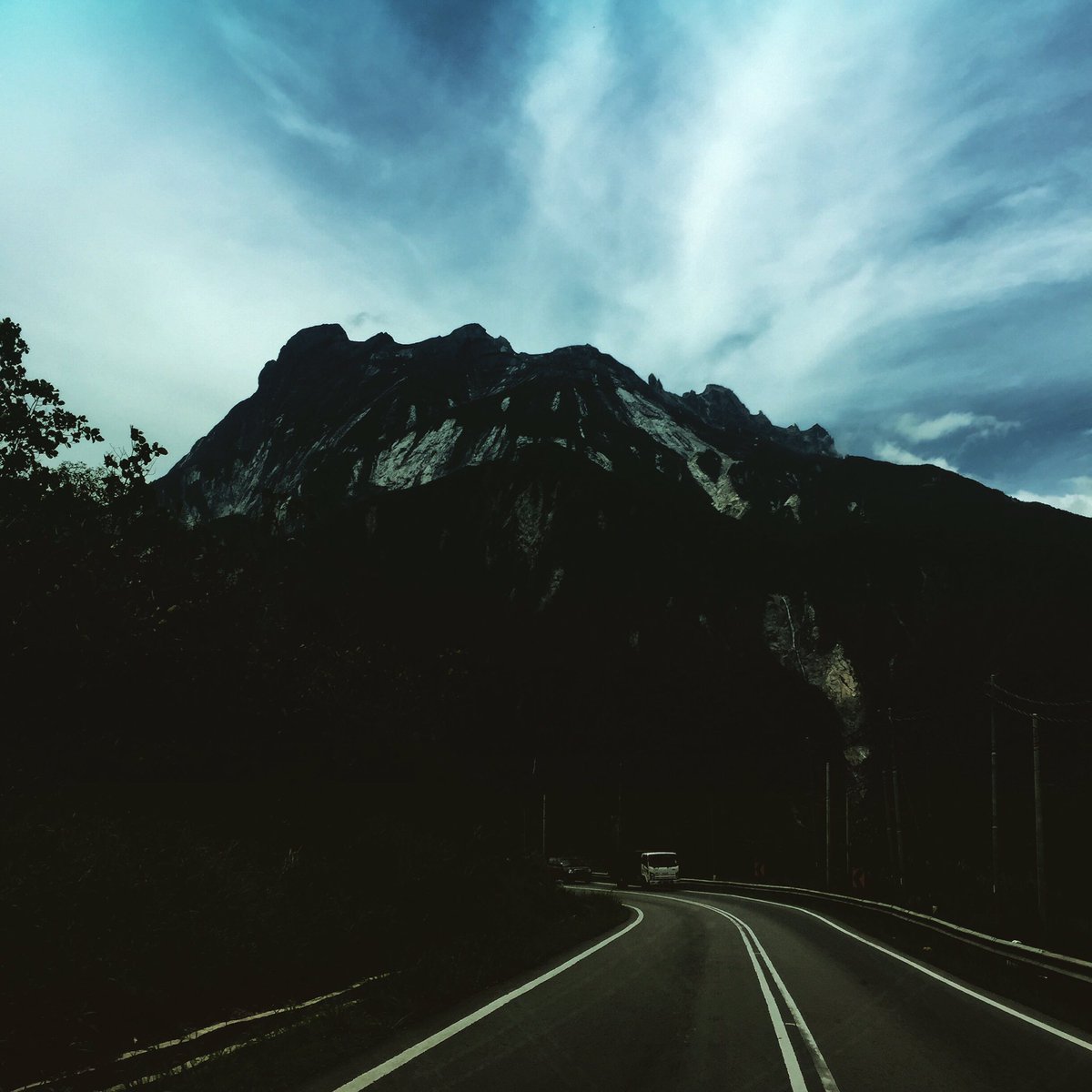 yokzu's tweet photo. ⛰⛰⛰ https://t.co/XKYg9AN87n