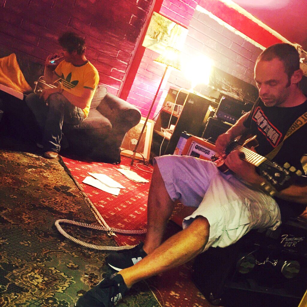 themooncatsuk's tweet image. #Praccy