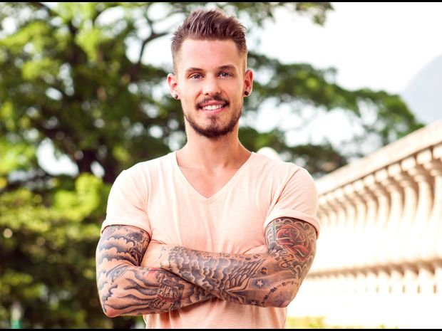 Star24_TV's tweet image. (PHOTOS) Steven #LVDCB2 : complètement gaga de sa fille !

➡star24.tv/photo-steven-v…

@StevenBchOff