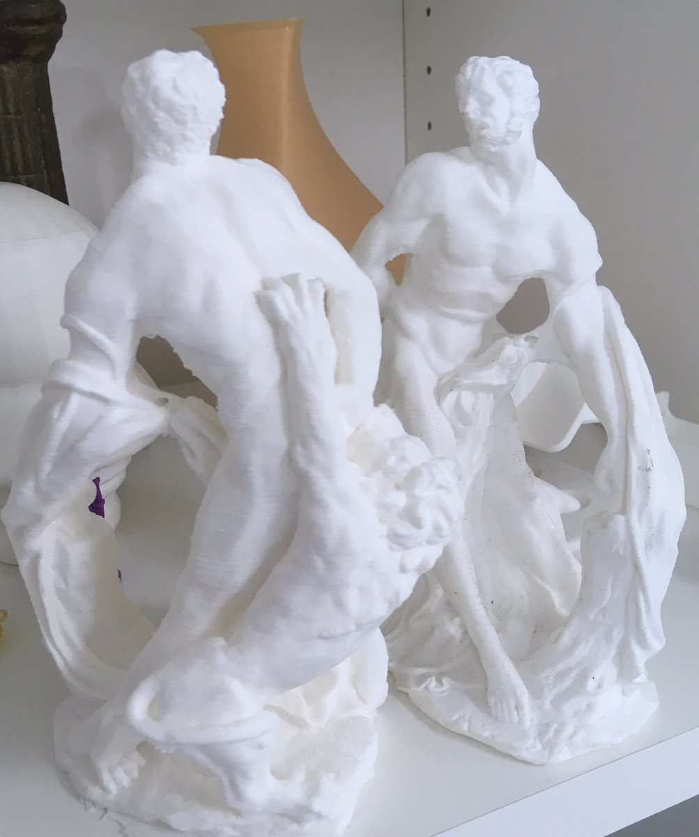 DaCryptoGe_vxbv's tweet photo. @Sharebot3D @FabLab_Crotone  today conference #3dprinting future is now #pitagora #milone #zeus #riace https://t.co/WhyCdv9QjK