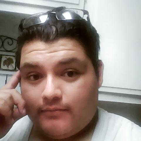 brandodlc's tweet photo. I'm gonna make a YouTube vid, ima answer questions about anything #askbrando anything https://t.co/4yZ9LqMFYX