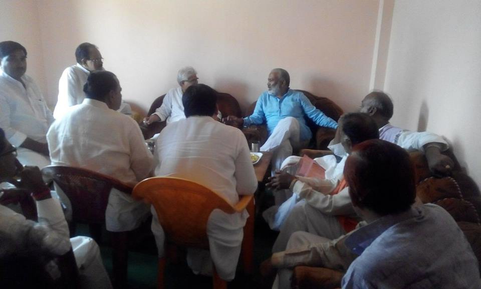 swatantrabjp's tweet image. #Bhadohi एवं #Mirjapur में PM @narendramodi जी की 13 Jun #Allahabad &quot;परिवर्तन रैली&quot; हेतु प्रबंधन व्यवस्था बैठक |