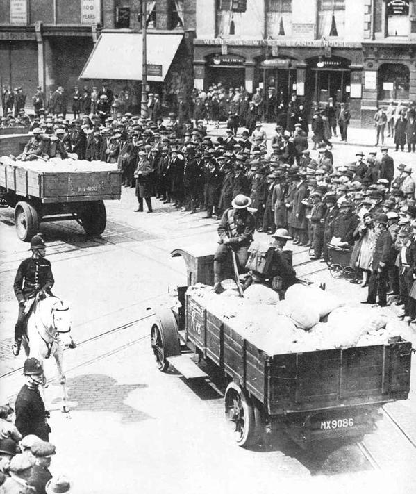 великобритания 20е годы забастовки. всеобщая стачка в англии 1926. забастовка в британии 1926. всеобщая стачка в англии 1926. всеобщая стачка в англии 1926.