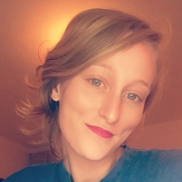 Into The Gloss on Twitter "The ITGTopShelfie with law student Lily