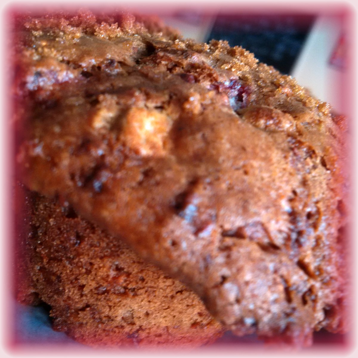 HicksCafe1's tweet photo. Raspberry White Chocolate Muffins #muffin #perthcountyfoods #localfoods #farmtofield #arvaflourmill #mitchellon https://t.co/PrFjCLdGEz