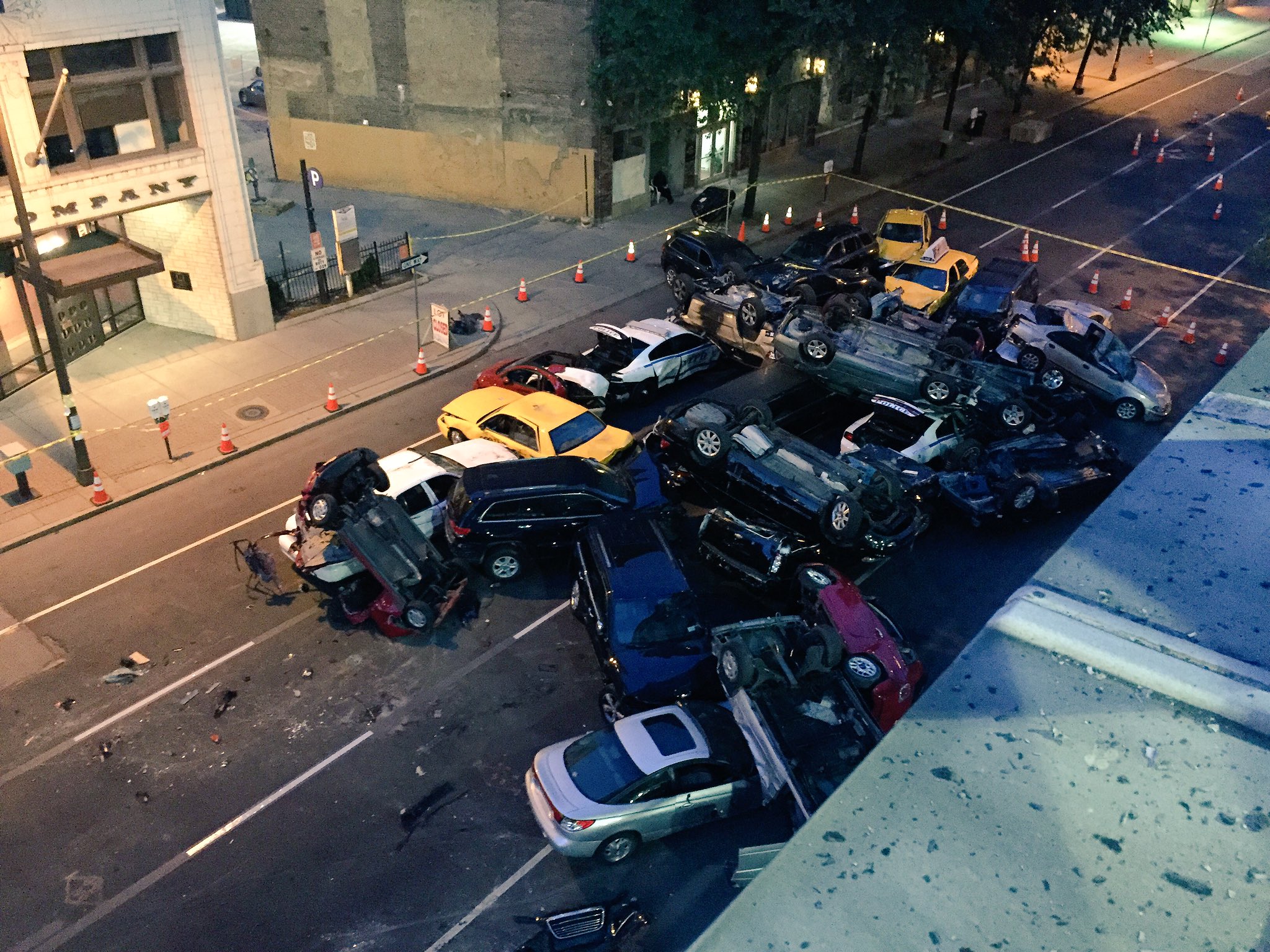 Fast 8 Set Video Featuring Zombie Cars Latest News Explorer