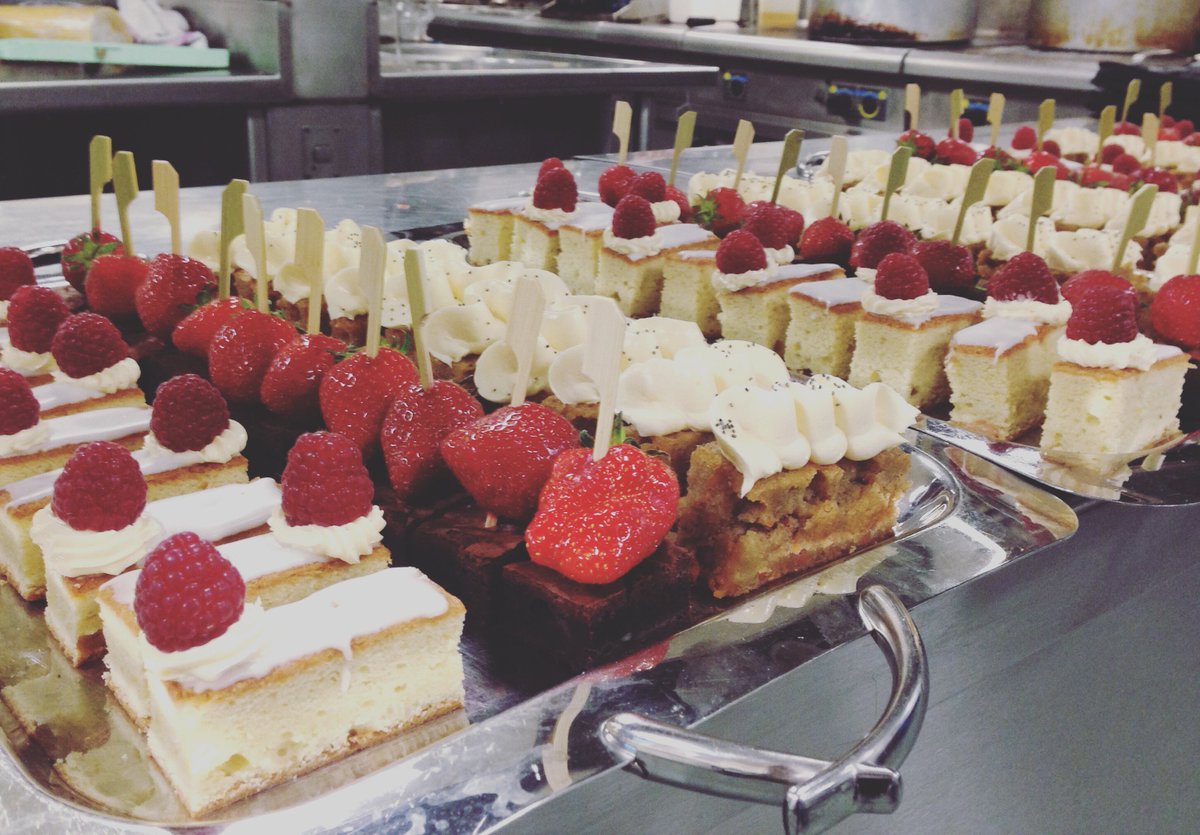 A lovely #FridayTreat - some delicious #cakes from a recent wedding where #AfternoonTea was served! #yum