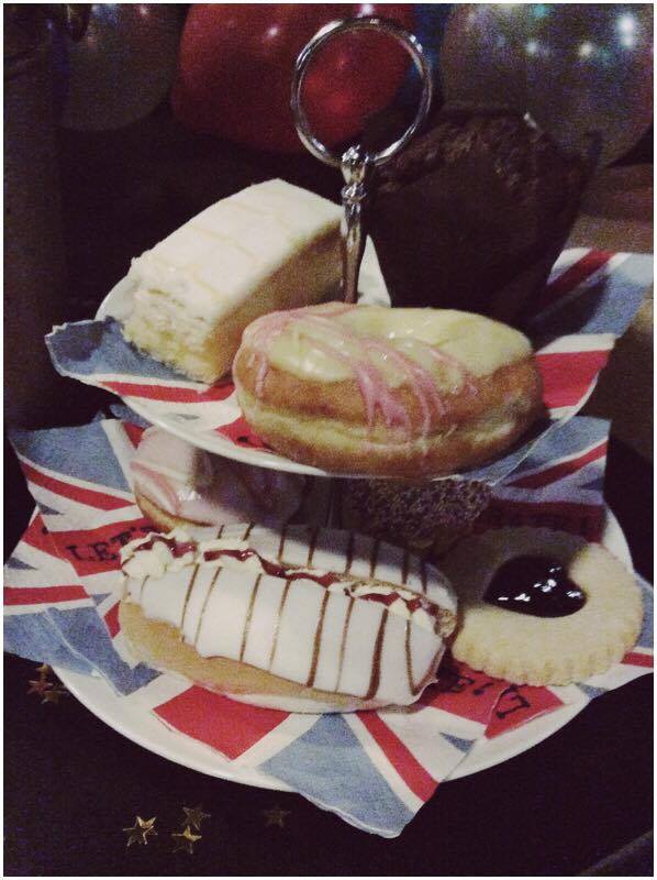 EvoqueNightclub's tweet image. We're celebrating the #Queenat90 with our exclusive ROYAL CELEBRATION PACKAGE for just £60! #BookNow📞01772252882