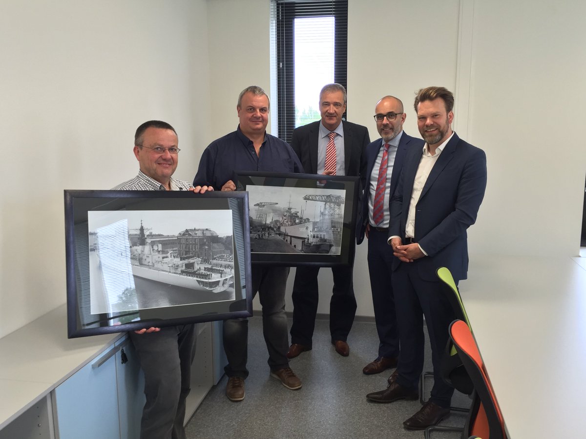 NikoFierens's tweet image. Honoured to receive 2 historical pics from #schelde #naval shipyard @damen to decorate new office @Multi_Engineeri