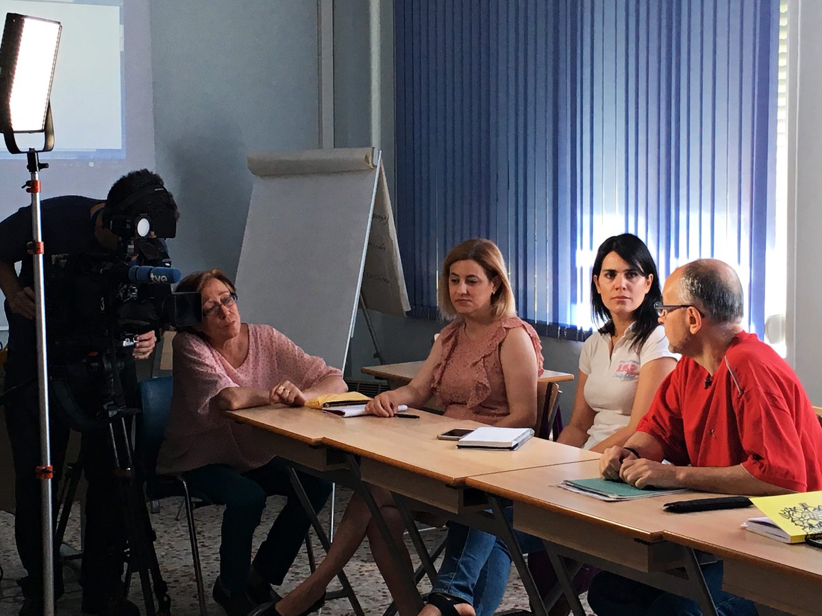AreaEmpleoFSMLR's tweet photo. 🎥 Los amigos del informativo @rtve #Madrid han visitado hoy la #Lanzadera intergeneracional de #Móstoles ¡Gracias! 😊 https://t.co/uIZcxikxkK