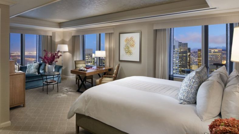 HotelCompareCOM's tweet photo. The epic view of San Francisco from the Mandarin Oriental! https://t.co/TYPEz4HAJT
