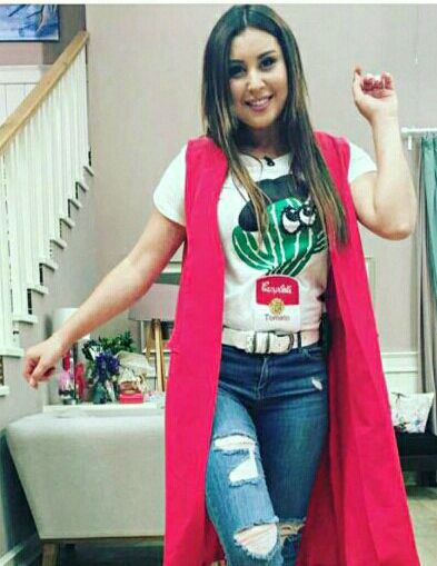 Dik dur her daim yanındayız napmış olursan ol karşılığı bu olmamalıydı
CeydamızaDokunmayın