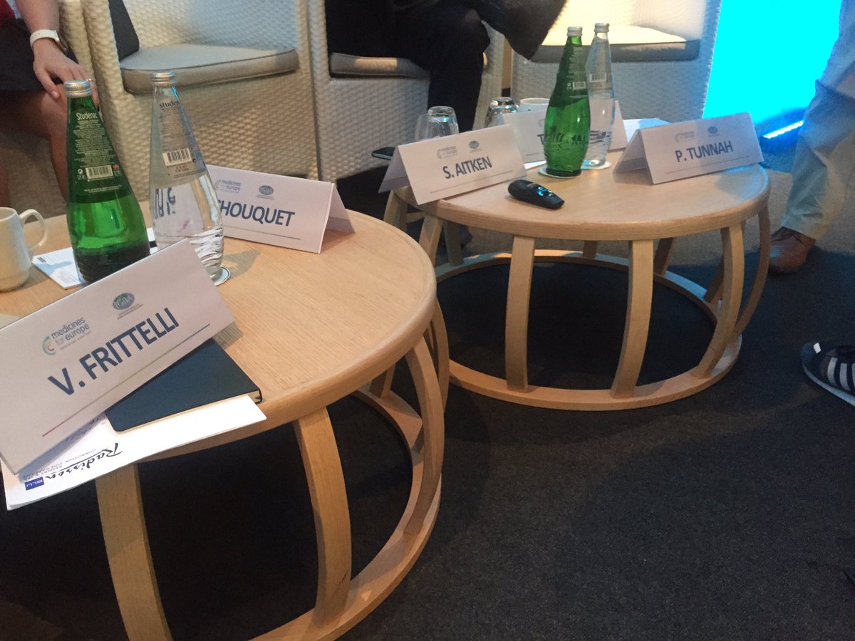 medicinesforEU's tweet photo. Our digital panel is about to start! #IGBAEGA2016 #digitalhealth #socialmedia #trends #pharma https://t.co/l7HlcFy2e1