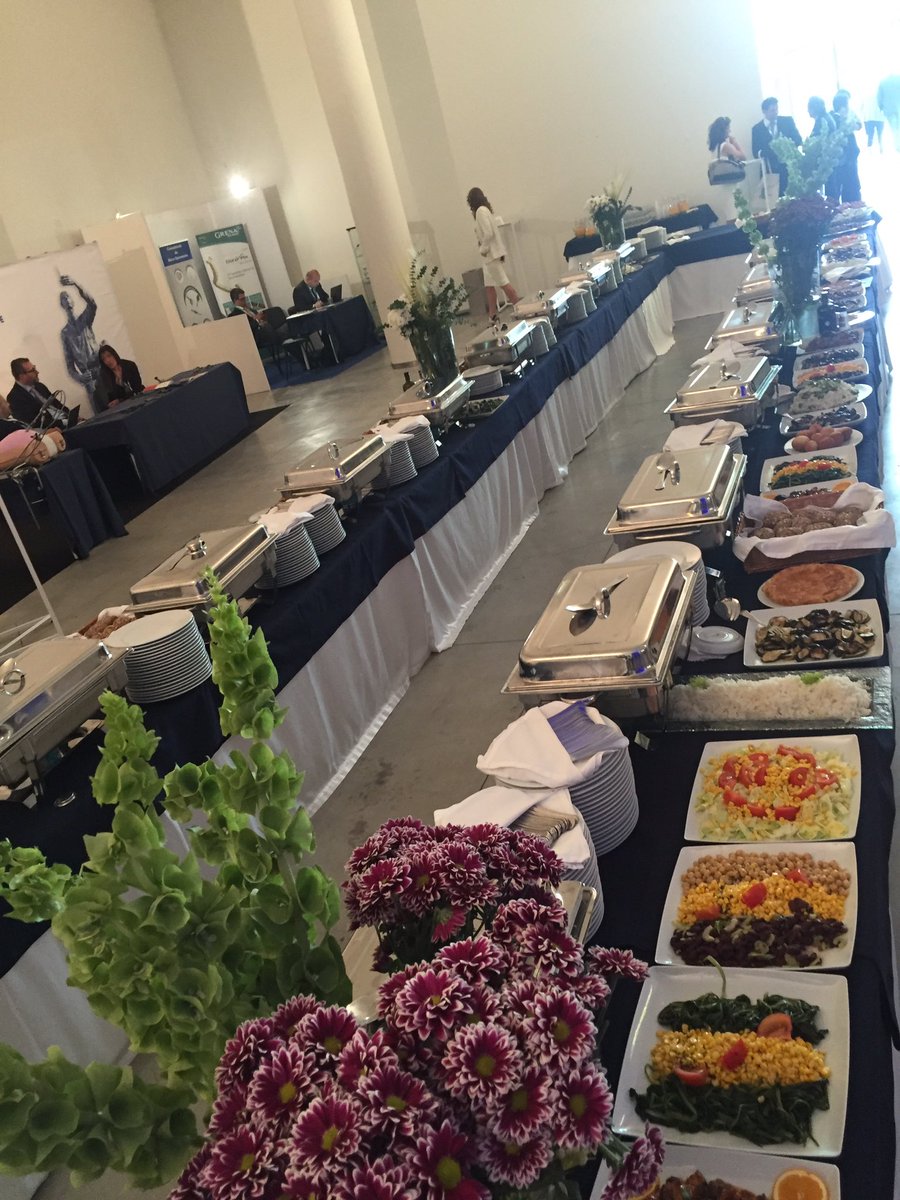 CILR2027's tweet photo. #CILR2016 #lunchbreak #lisbon https://t.co/hVvX3dZTm3