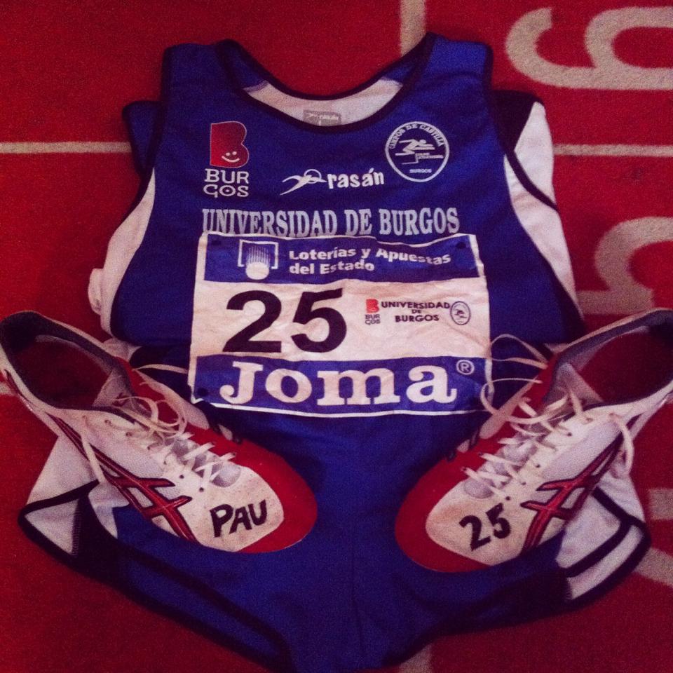 pabloflyferndez's tweet photo. Mañana toca dejarse la piel por esta camiseta. Lucharemos a muerte por estar otro año mas en División de Honor. https://t.co/HSW8sXhXtQ