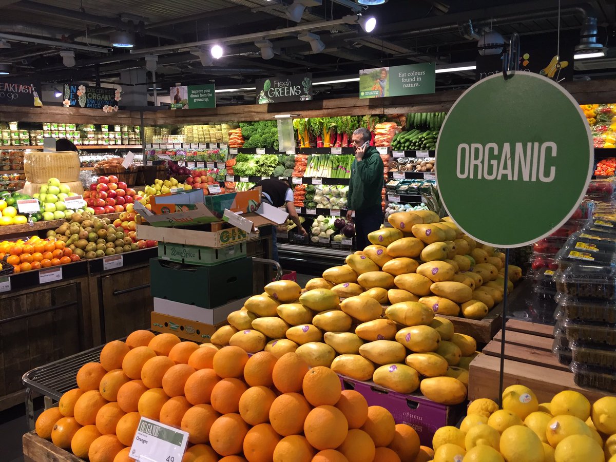 ArtfulOrdinary's tweet photo. @WFMLondon is honestly my fave feel good, feel revived spot for lunch. Can't go wrong! #goodfood #eatsmart #organic https://t.co/UzFuDfQMjR