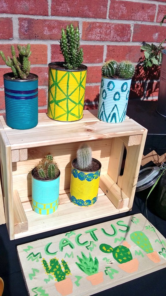 shrubbiesplants's tweet photo. Busy painting and potting for this weekend at Eccles &amp; NQ @_makersmarket @makersmarketmcr #bright #vibrant #plants https://t.co/us41sowJYX