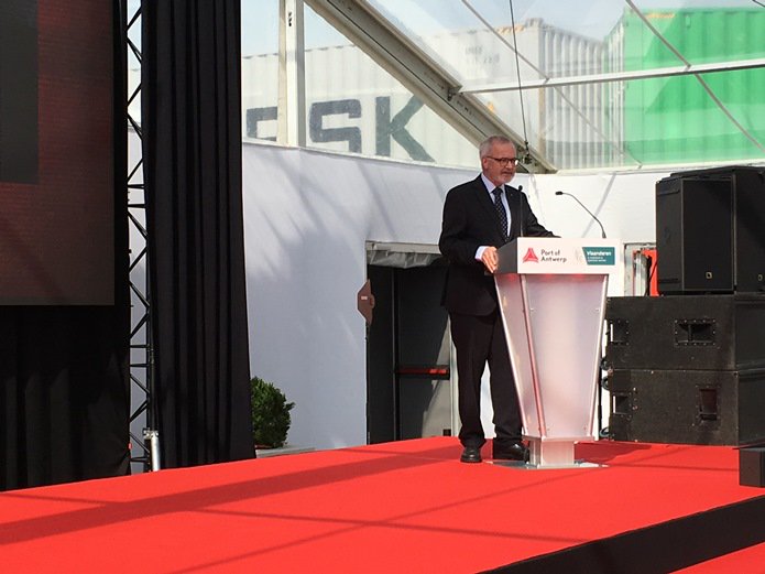 EIB's tweet photo. The #Kieldrechtlock embodies some of the goals of a Union seeking more growth, competitiveness and jobs. https://t.co/OQfDxWZf2u