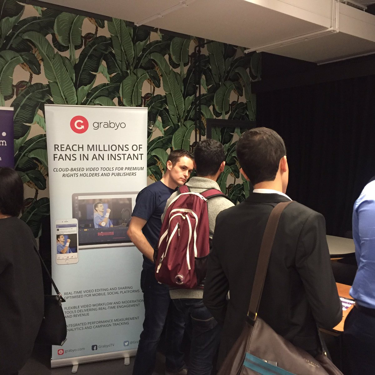 mattcharles's tweet photo. Calling all tech grads!!! Come meet @Grabyo at the @TechGradsGO event at Google Campus. We have chocolate &amp; tech 🍫🍫🍫 https://t.co/MG709yd63P