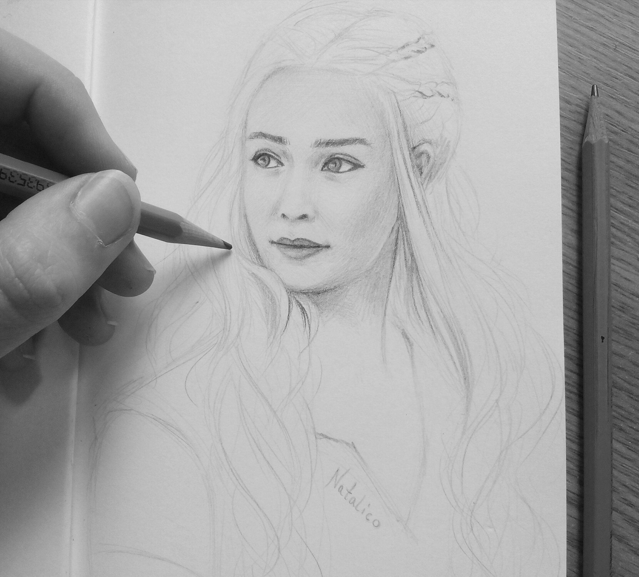 daenerys targaryen pencil drawing