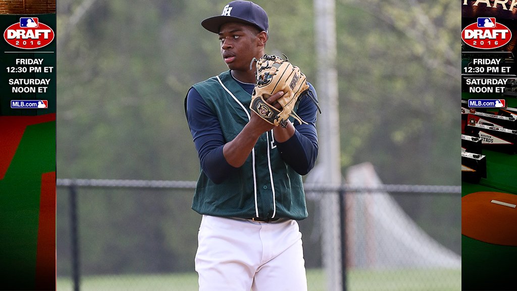 MLB Draft tweet media