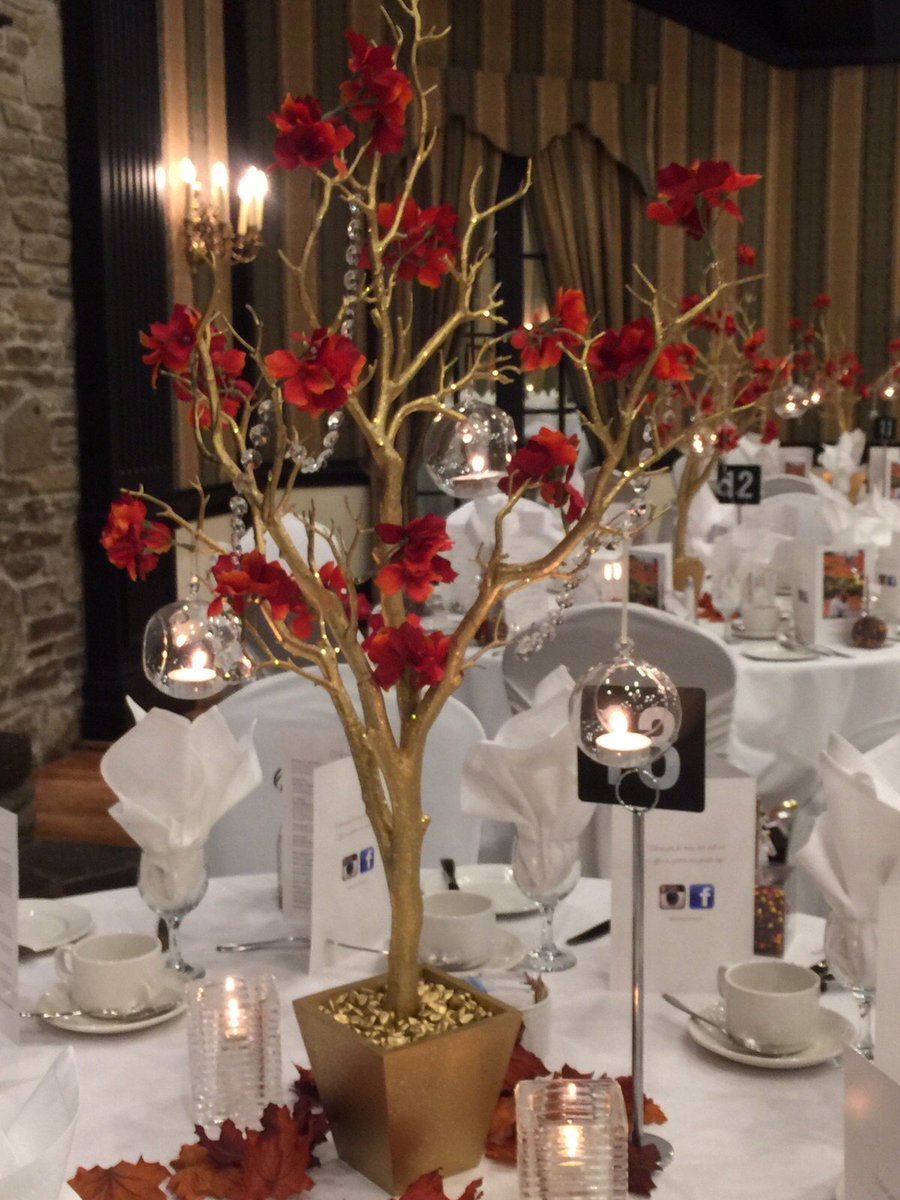 kreative_T's tweet photo. Gold Tree centerpiece !
#weddingdecor #kreativetreasures #cenerpieces https://t.co/I8U9Y6oYKb