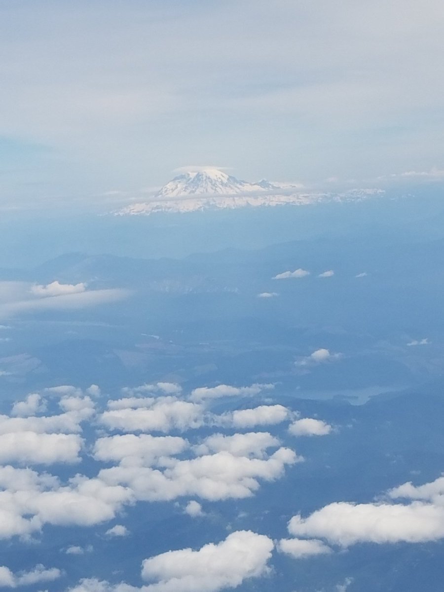 MJessrose's tweet photo. Up up and away ! #LIFTOFF https://t.co/w8FYueiqhA