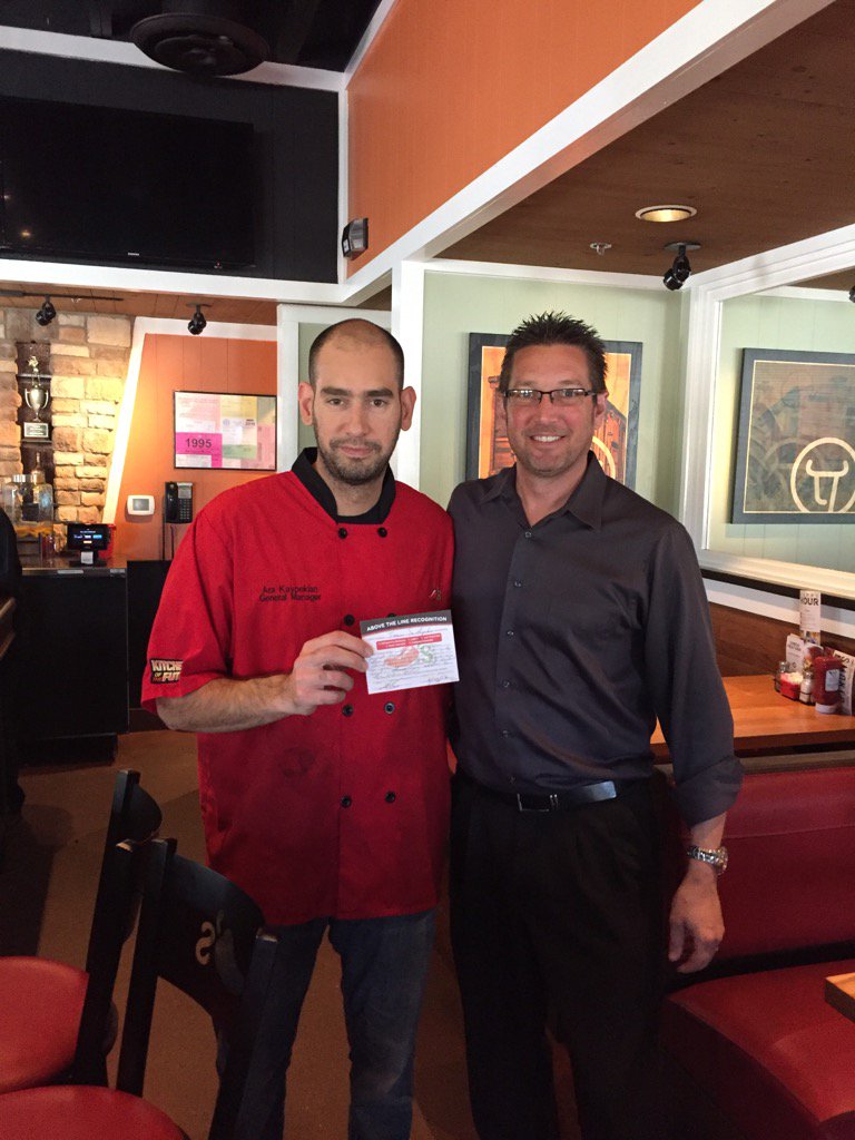 Hemipowerfox's tweet photo. Food rollout hosted by team Southgate!  Great job today!  #Todayschilis#chilislove2020 https://t.co/COZ53hqmWJ