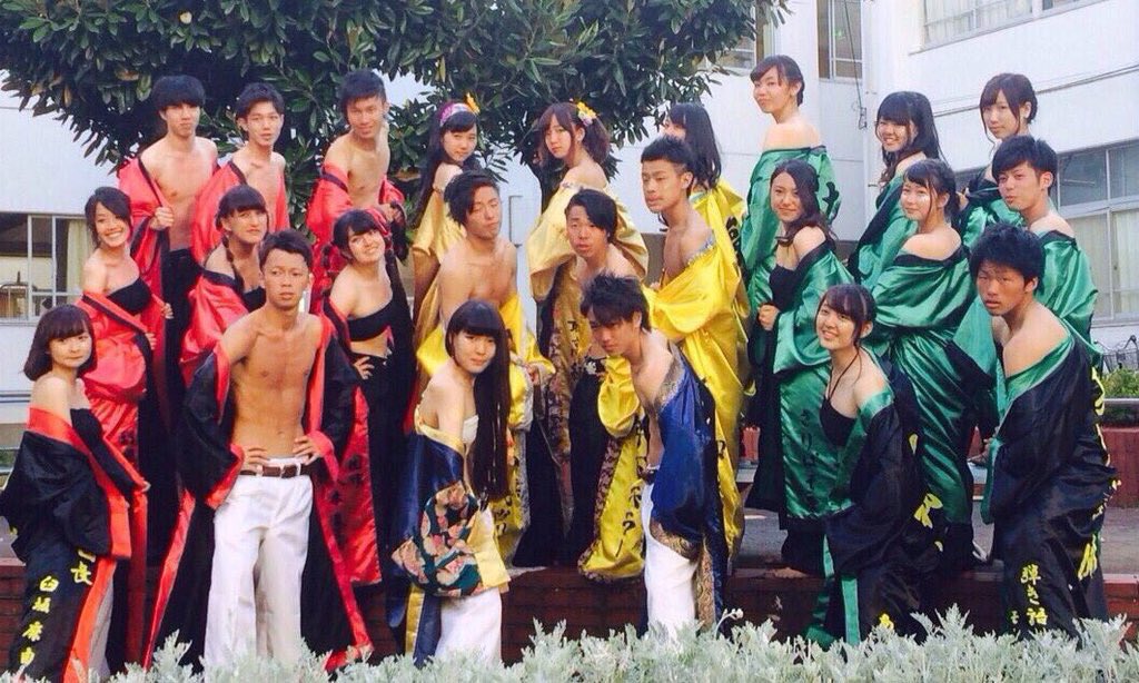 junlei___patill's tweet photo. 33.34.35.36
   💙💚💛❤️ https://t.co/LkJTUDEUb8