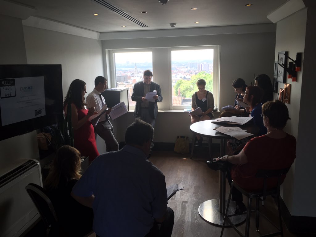 BACCHUS_FP7's tweet photo. Mairead Kiely introduced Breakout sessions based around issues with human studies and participants worked in groups https://t.co/F2Dkmwn7VQ