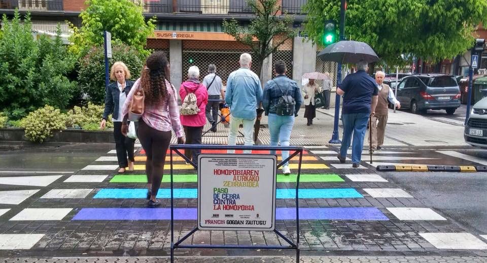 Homofobiaren aurkako zebrabidea
#StopLGTBfobia
#Errenteria #Orereta #Gipuzkoa
Francis gogoan zaitugu !