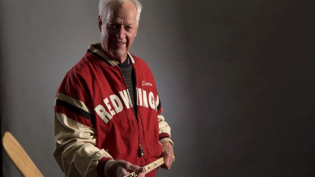 ctvregina's tweet photo. Hockey legend Gordie Howe dies at 88 - https://t.co/dyhLIau2s3 #yqr https://t.co/7KkfIRQmJn