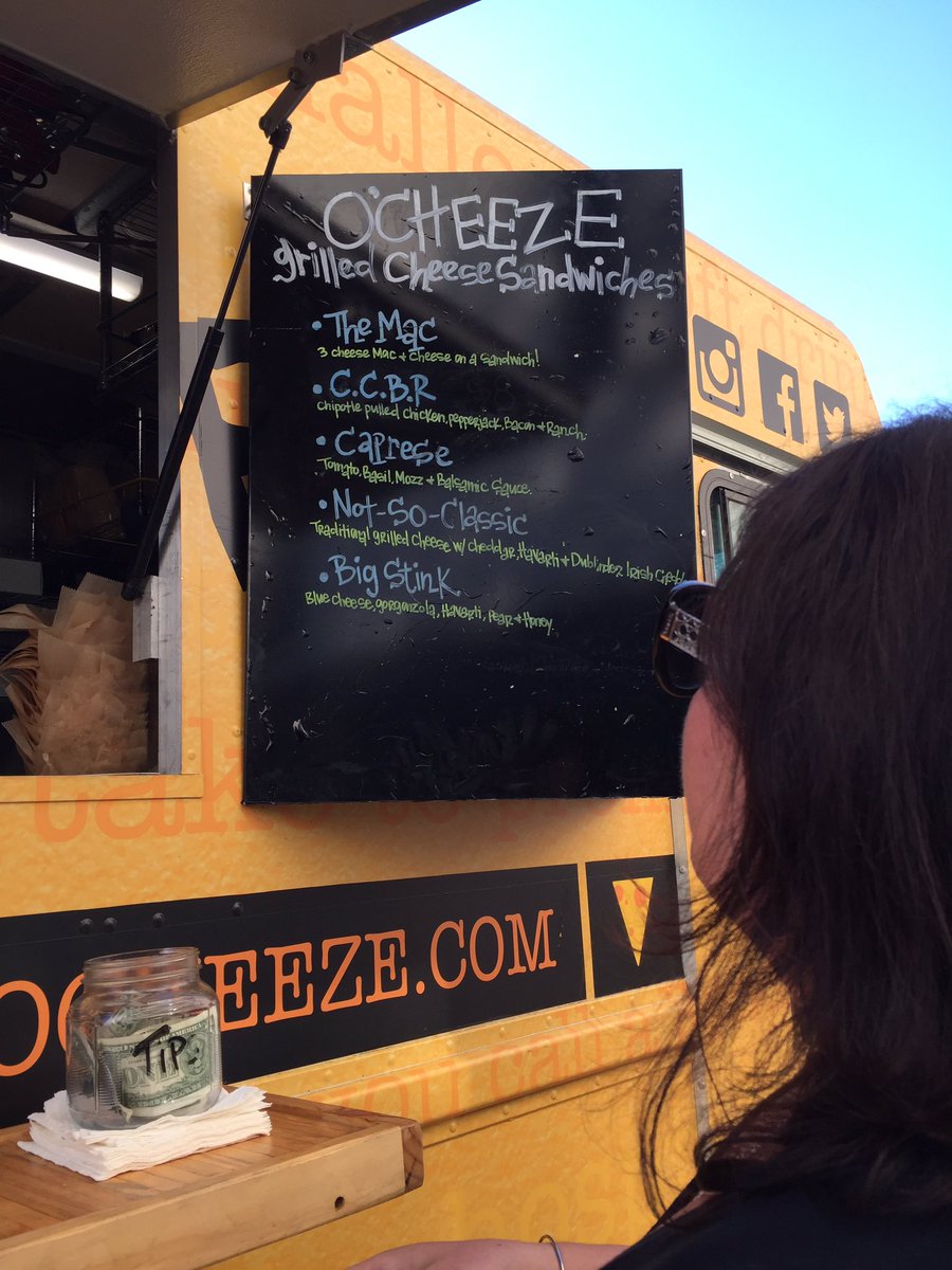 lo_food_tweets's tweet photo. 6-8 Dinner: WanderNorth Distillery, O'Cheese spendy sandwich https://t.co/I85QldU5JN