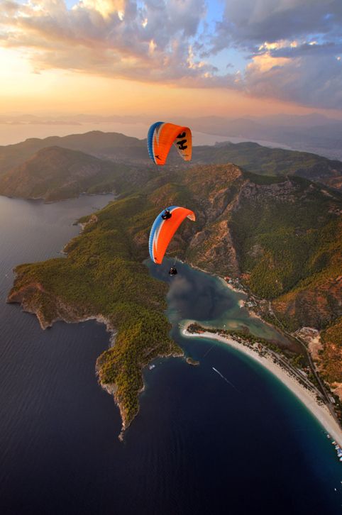 Swaappex's tweet photo. Paragliding Olu deniz Turkey by #ultralinx ✌🏻 #SwaappEx #travelmoney #travelguide #p2p https://t.co/uMpakWF2Cv https://t.co/2z95jBeSJQ